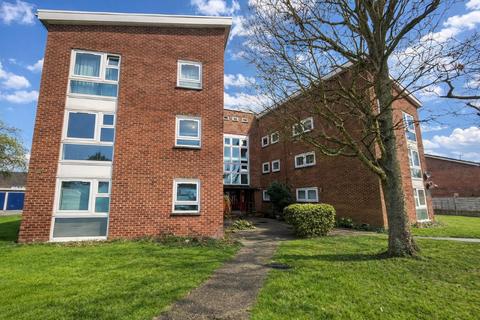 1 bedroom flat for sale, 50 Orchard Close, Radlett, Hertfordshire, WD7 8DN