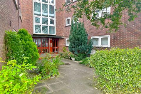 1 bedroom flat for sale, 50 Orchard Close, Radlett, Hertfordshire, WD7 8DN