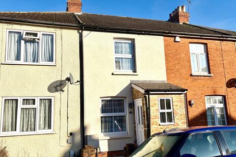 3 bedroom terraced house for sale, Hythe Park Road, Egham, Surrey, TW20