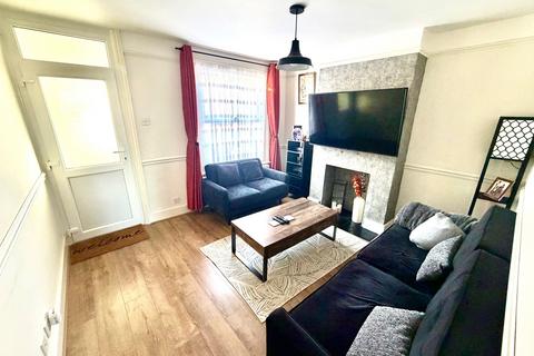 3 bedroom terraced house for sale, Hythe Park Road, Egham, Surrey, TW20