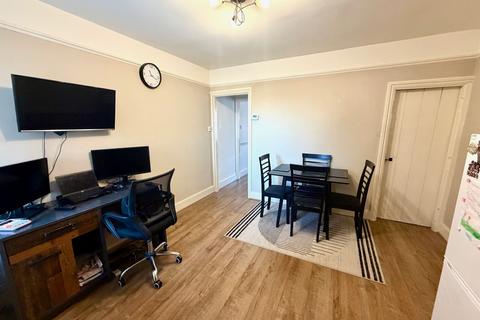 3 bedroom terraced house for sale, Hythe Park Road, Egham, Surrey, TW20