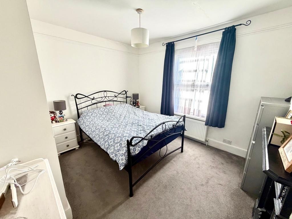 Bed 1