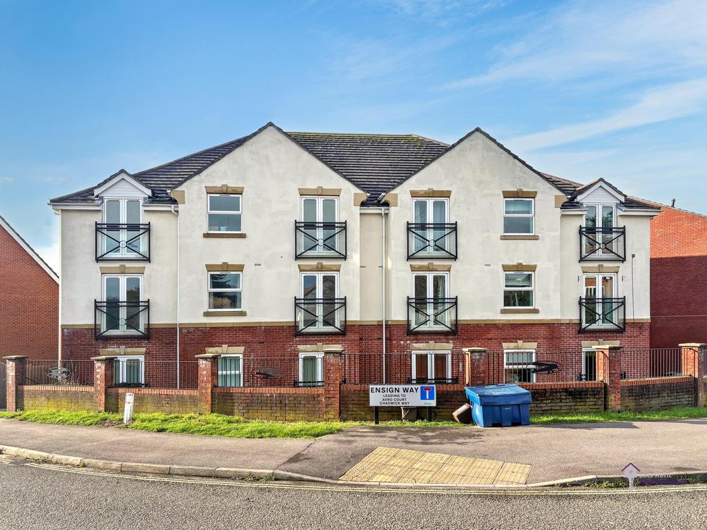 Two bedroom flat hamble
