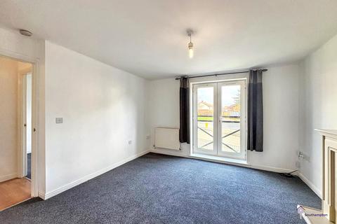 2 bedroom flat to rent, Avro Court,Hamble, SO31 4FJ