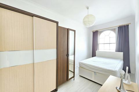 1 bedroom apartment to rent, Spring Street, Paddington W2