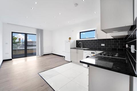 undefined, 2 Harrow Lane, Maidenhead SL6