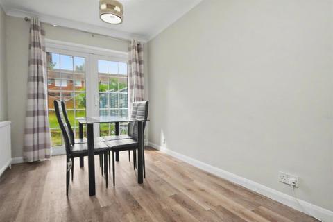 undefined, Oakfields, Guildford