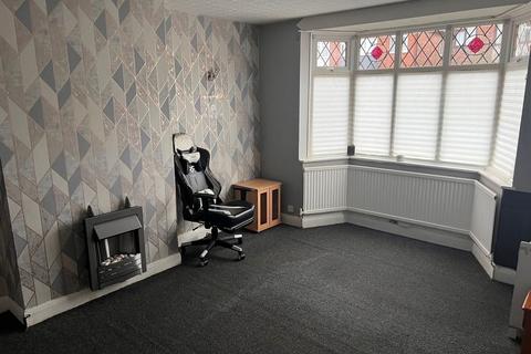 undefined, 3 Bed – Semi-Detached House – Braunstone Close, Braunstone Town, Leicester, LE3 2GT