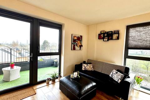 2 bedroom apartment for sale, Daubenton House, Havelock Road, Southall, UB2