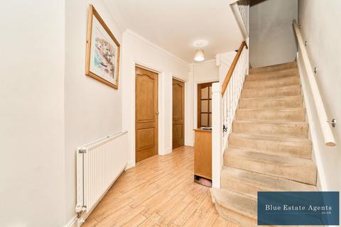 5 bedroom semi-detached house for sale, Lulworth Avenue, Hounslow, TW5