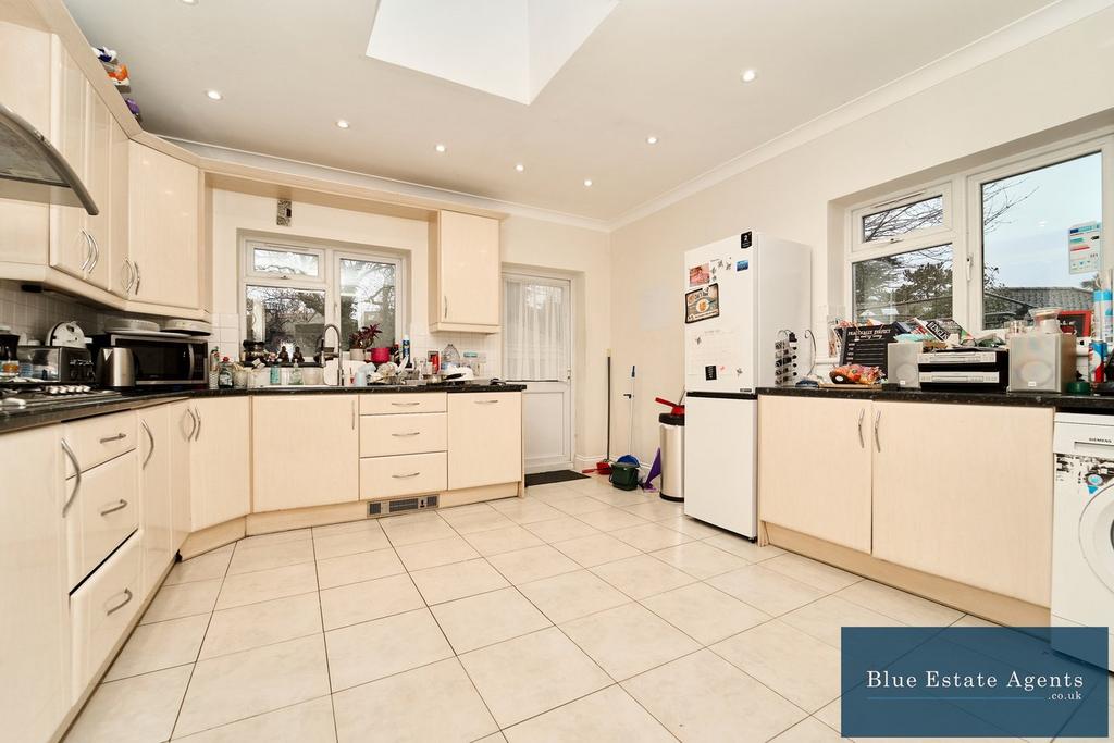 Extended Kitchen &amp; Diner