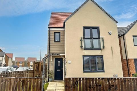 4 bedroom detached house for sale, Bowman Drive, East Benton Rise, Wallsend, Tyne and Wear, NE28 9FU