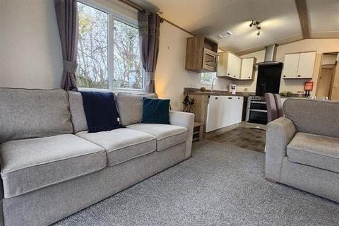 Park home for sale, Mill Rythe Coastal Village – Hampshire