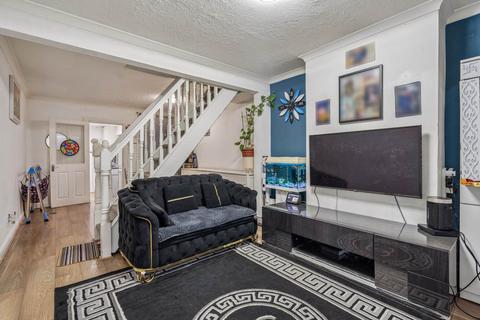 3 bedroom terraced house for sale, Brighton Road, Watford