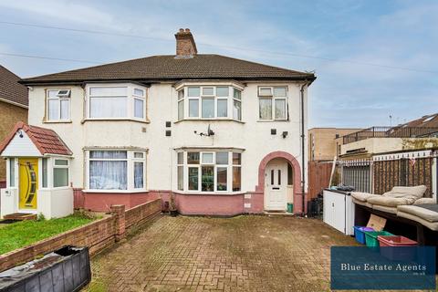3 bedroom semi-detached house for sale, Munster Avenue, Hounslow, TW4