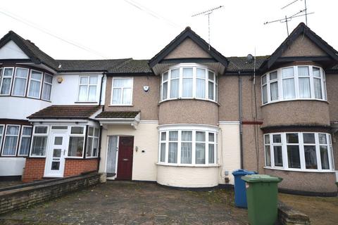 3 bedroom terraced house for sale, Hughenden Avenue, Kenton, HA3