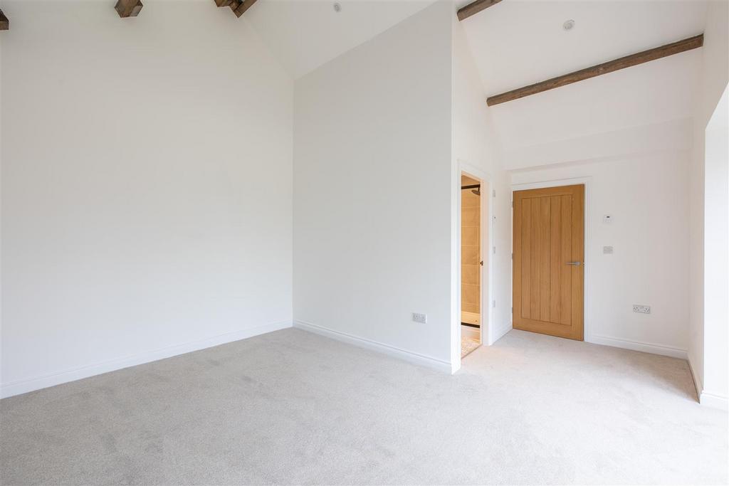 The Courtyard 2 Bedroom 2-1.jpg