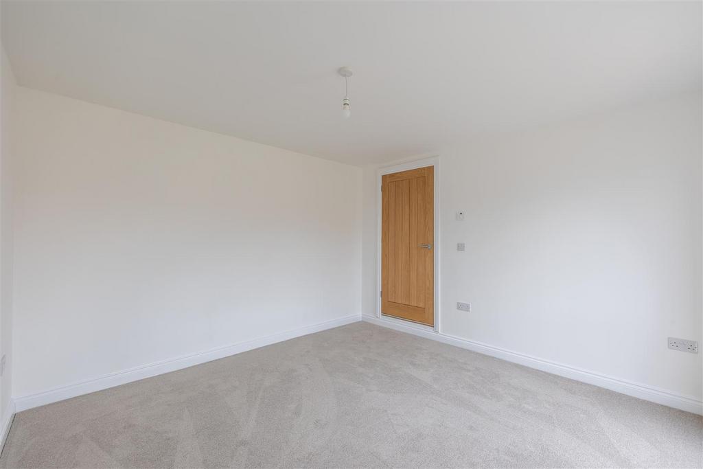 The Courtyard 1 Bedroom 1-2.jpg