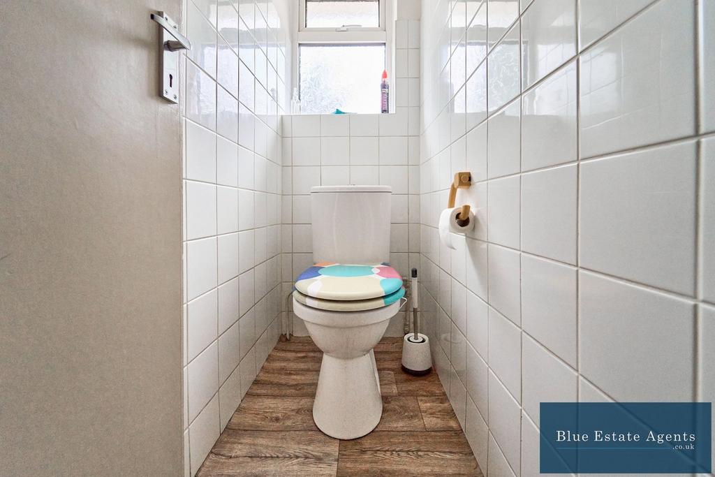 Separate WC