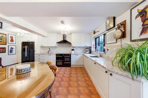3 bedroom semi-detached house for sale, Brick Kiln Bank, Telford TF7