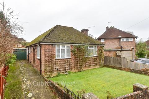 undefined, Nursery Hill, Guildford GU5