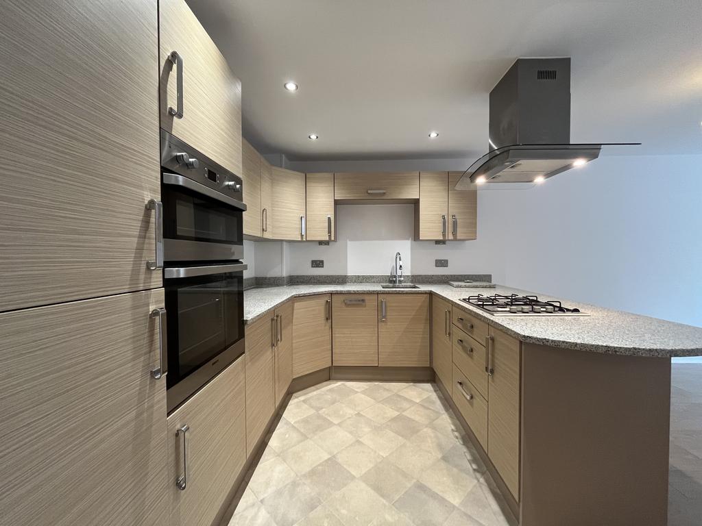 Kitchen (2)