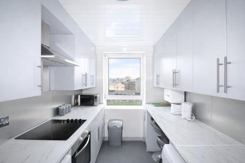 undefined, Carnegie Court, Newington, Edinburgh, EH8