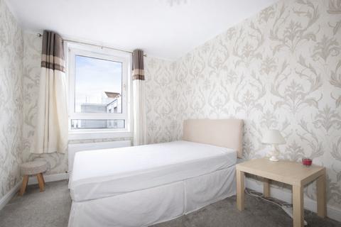 undefined, Carnegie Court, Newington, Edinburgh, EH8