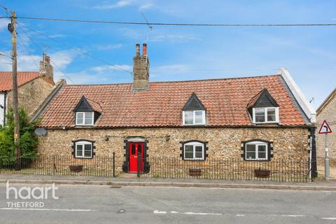 5 bedroom character property for sale, Hythe Road, Methwold