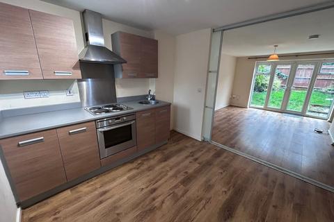 Moray Close, Church Gresley, Swadlincote, Derbyshire, DE11