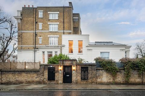 3 bedroom apartment for sale, Spencer Court, 72 Marlborough Place, London, NW8