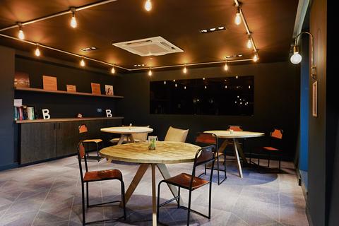 undefined, Kelvinhaugh Gate