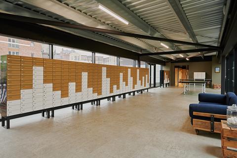 undefined, Kelvinhaugh Gate