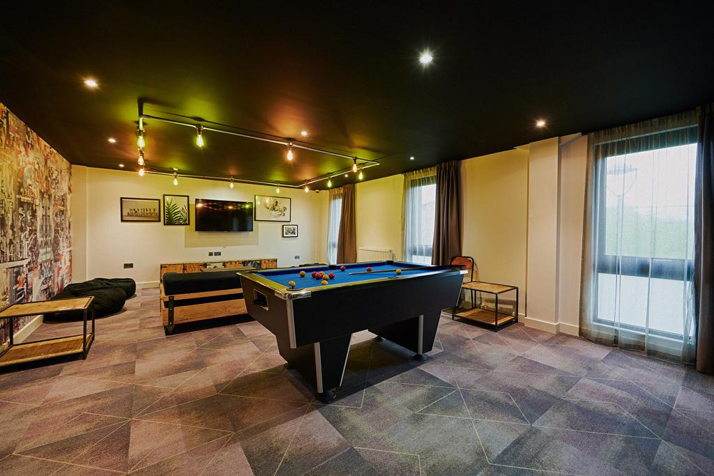 APARTO GLASGOW 0292.jpg