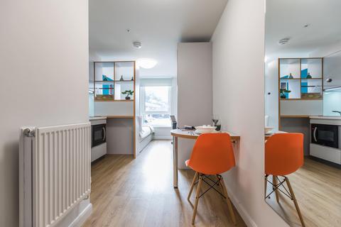 undefined, 1A Gladstone Place