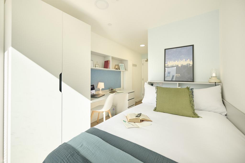 250904 APARTO BRISTOL 0521.jpg