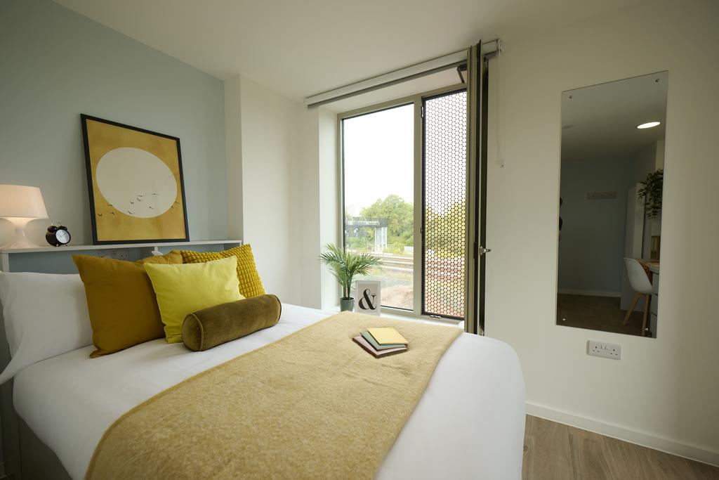 250904 APARTO BRISTOL 0139 (1).jpg