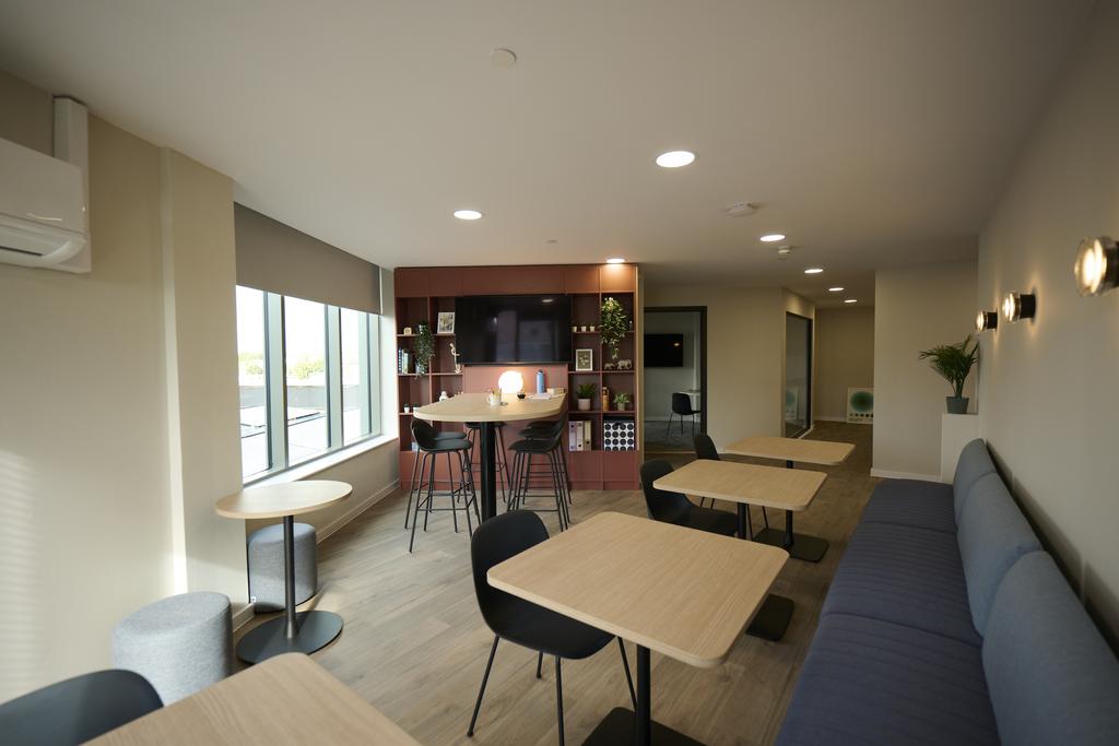 250904 APARTO BRISTOL 0586 (1).jpg