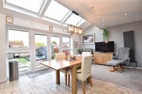 3 bedroom semi-detached house for sale, Trippear Way, Heywood, Greater Manchester, OL10
