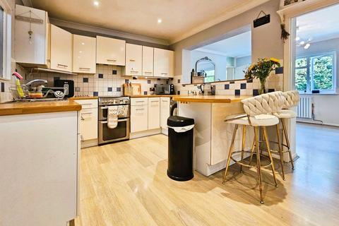 undefined, Fern Drive, Church Crookham, Fleet