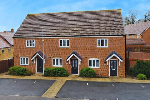 2 bedroom terraced house for sale, Woodpecker Drive, Hemel Hempstead HP3