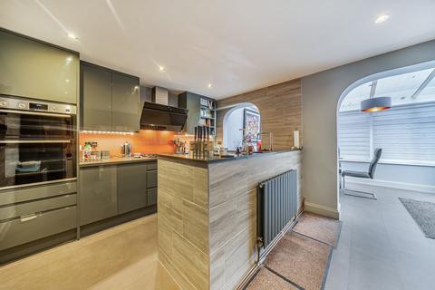 undefined, Newis Crescent, Clifton, Shefford, SG17