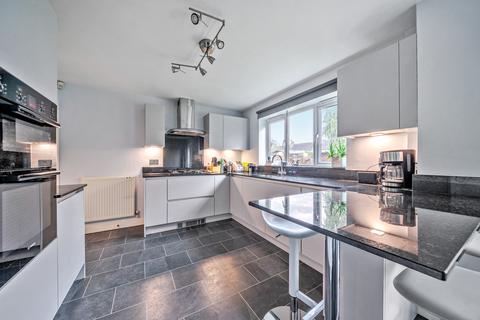4 bedroom detached house for sale, KNAPHILL