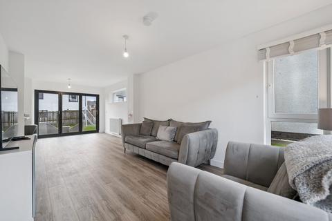4 bedroom detached house for sale, Old College View, Sauchie, FK10