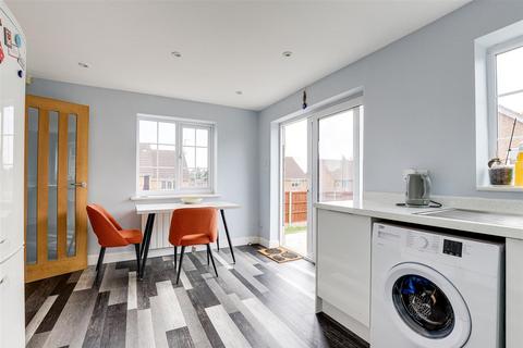 undefined, Hillcrest View, Nottingham NG4