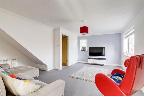 undefined, Hillcrest View, Nottingham NG4