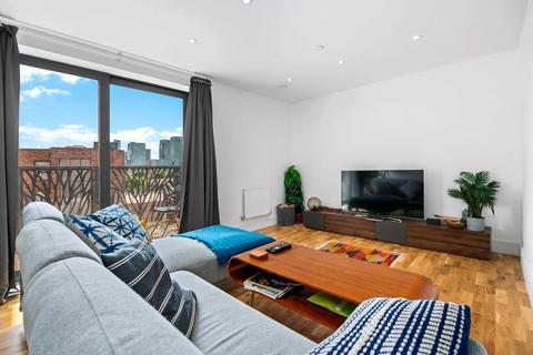 undefined, Cityview Point, Leven Road, Lodon, E14