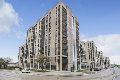 2 bedroom apartment for sale - Batts House, Merrielands Crescent, Dagenham, RM9