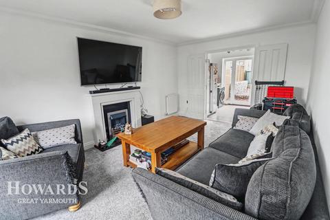 3 bedroom terraced house for sale, Kevill Davis Drive, Little Plumpstead