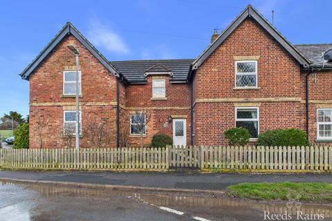 4 bedroom end of terrace house for sale - Bosville Cottages, Driffield YO25